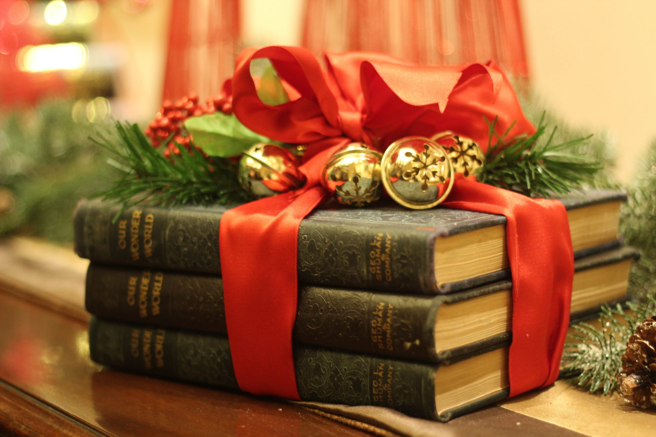Why books make brilliant gifts ...